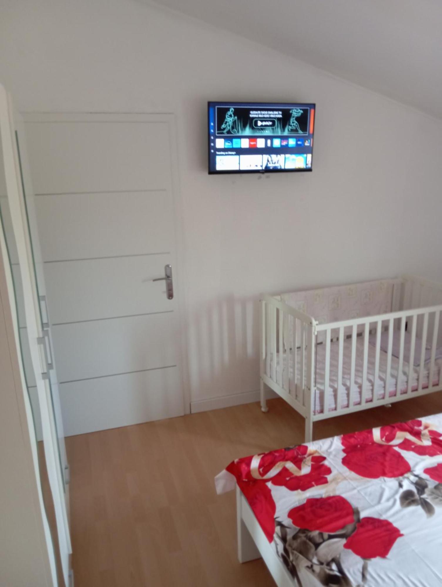 Apartman Lana Lozovac Extérieur photo